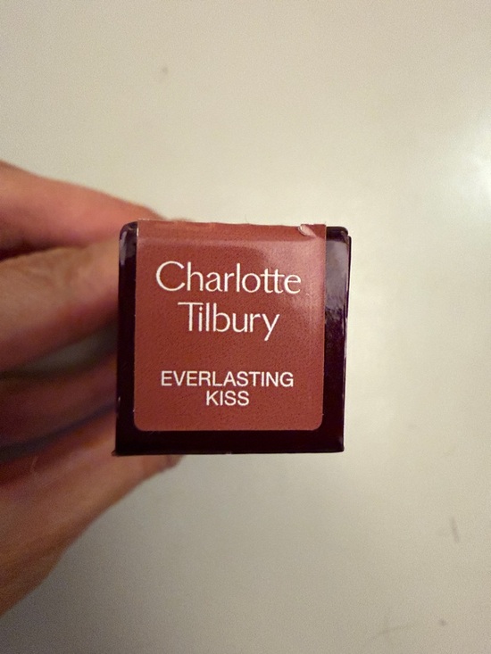 Charlotte Tilbury Superstar Lips “Everlasting Kiss” discontinued brand new - Picture 6 of 6